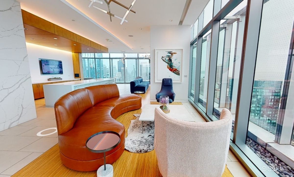 42nd Floor Sky Lounge &amp; Deck in East Cut Photo 1