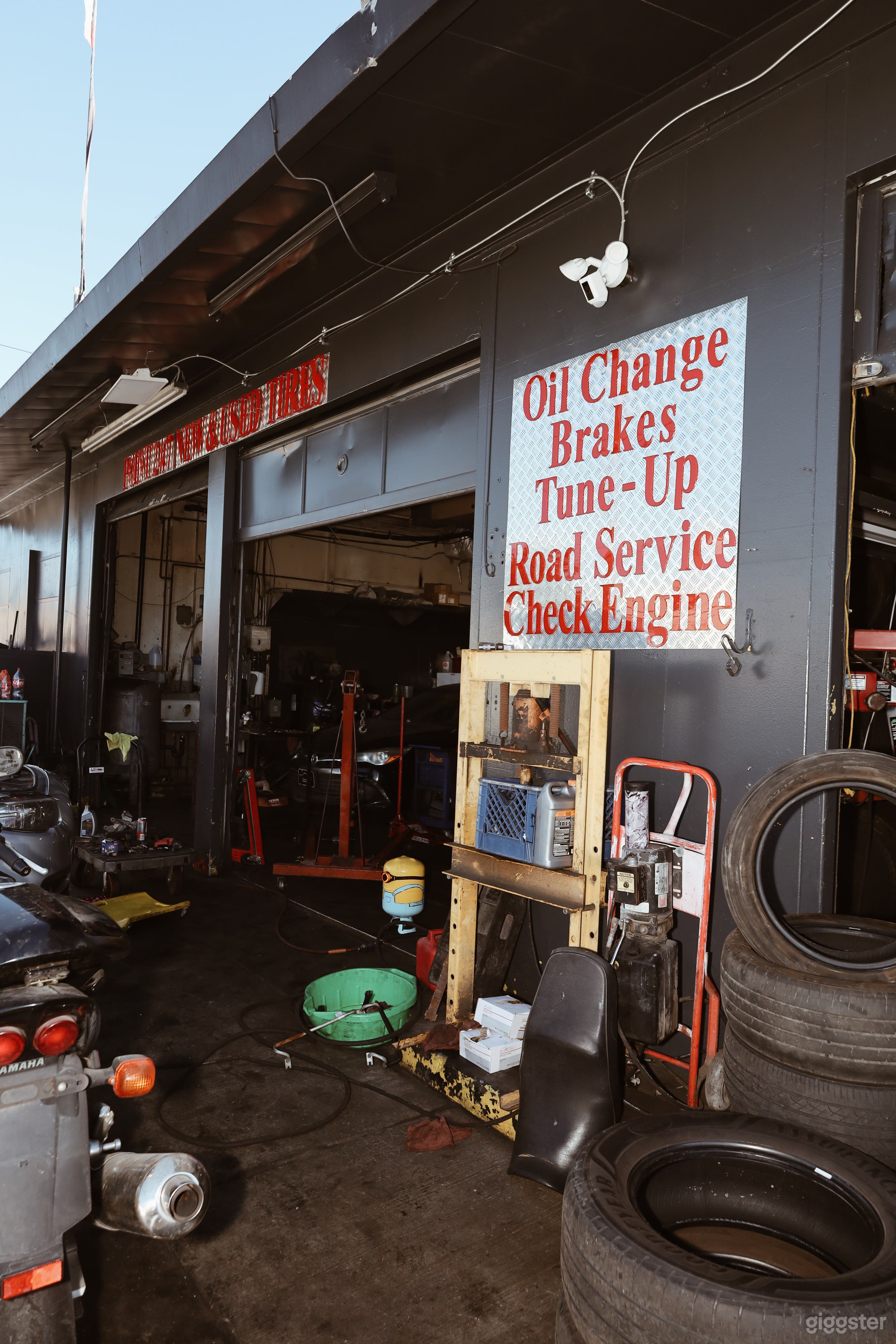 Versatile Auto Garage Photo 2