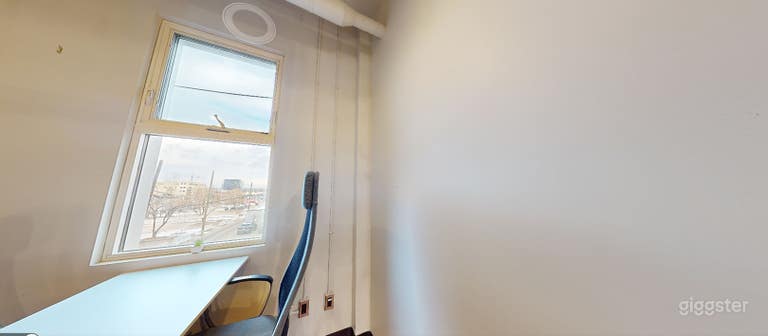  Private And Professional Office Space 