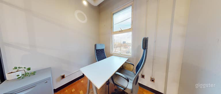  Private And Professional Office Space 