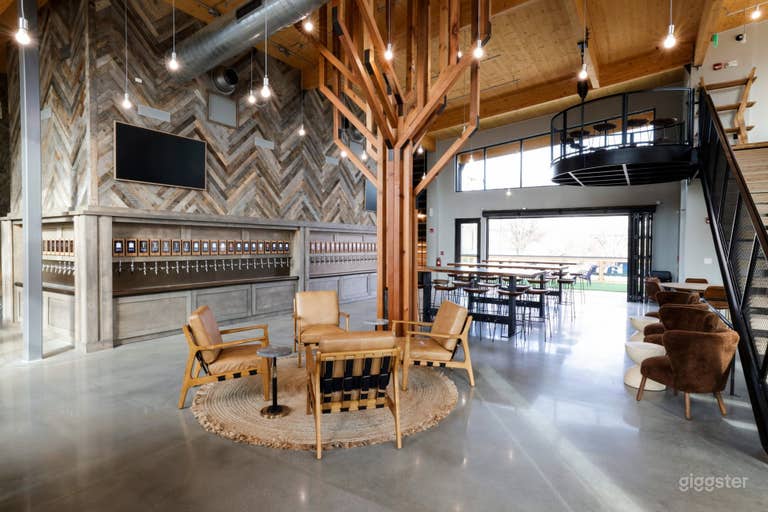  OpenTap - Large Modern Log Cabin Taproom (Buyout) 