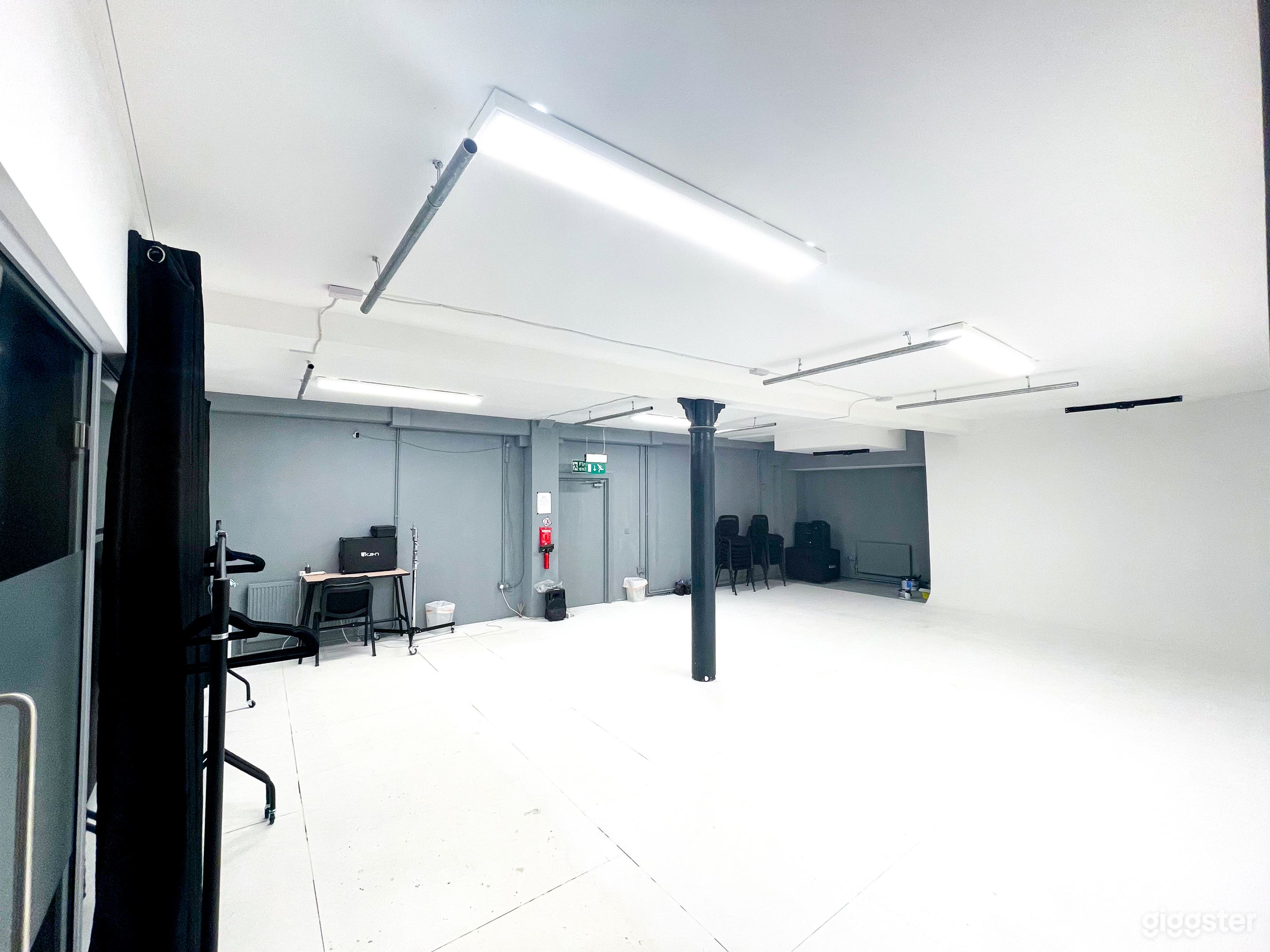 Basement Studio Photo 2