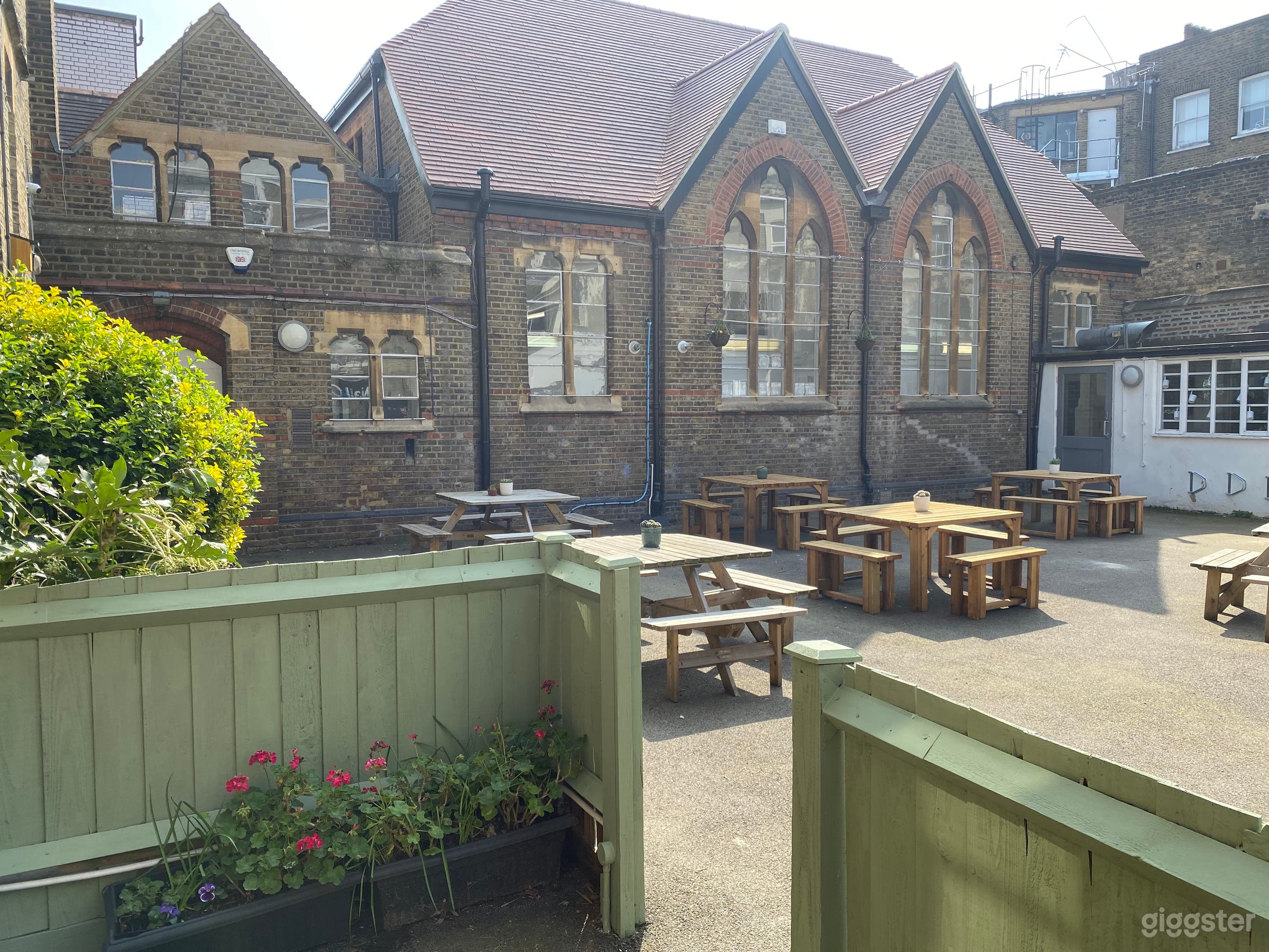 Teaching London: LDBS SCITT Photo 1