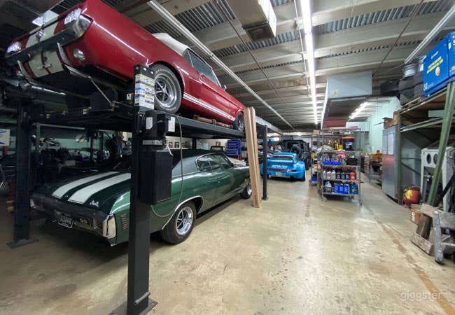 Garage/ Mechanic Shop Production Set Photo 1