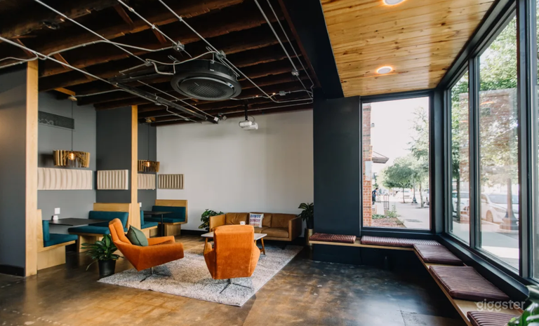  A Creative Hub and Coffee Nook to Ignite Your Idea 