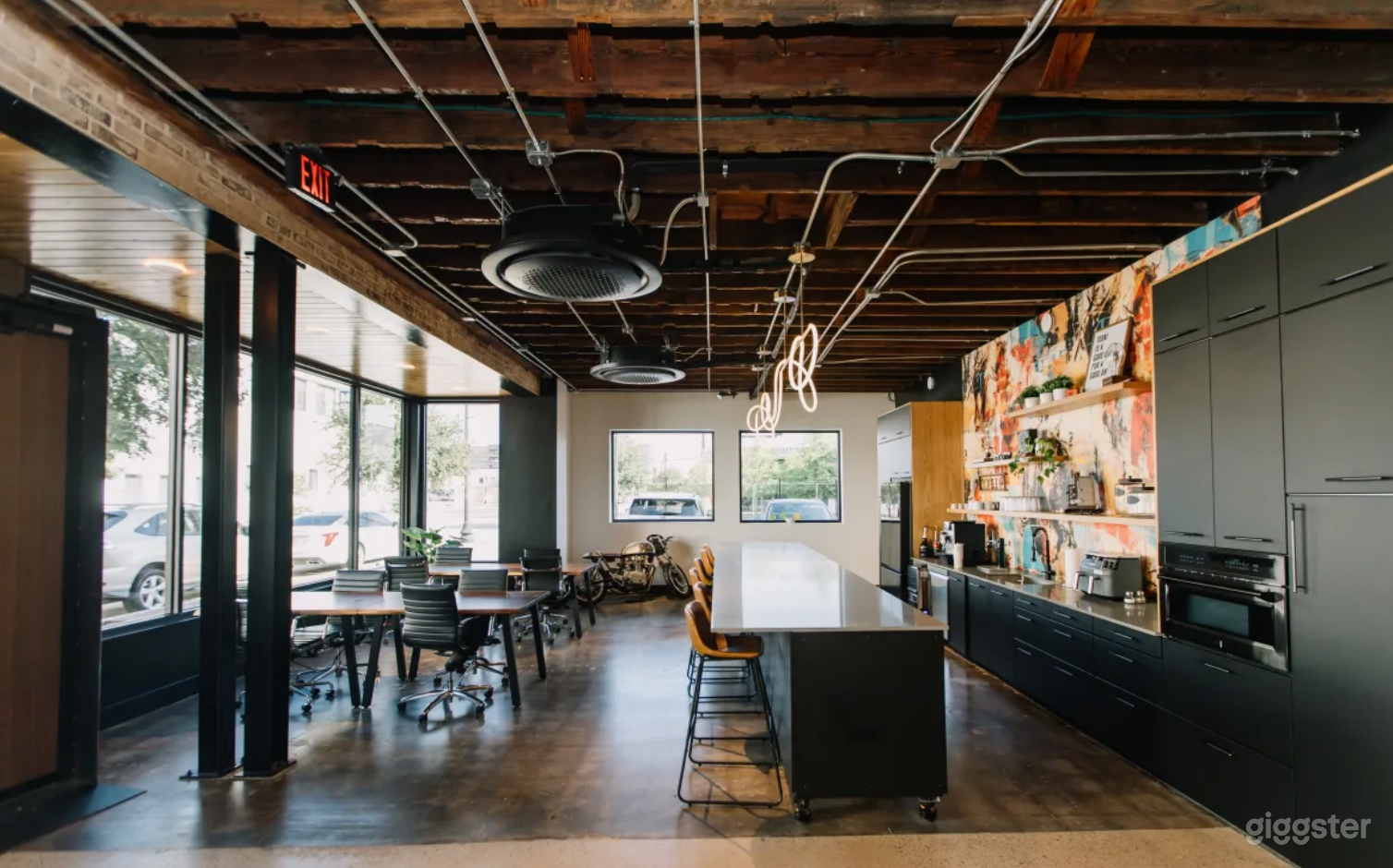 A Creative Hub and Coffee Nook to Ignite Your Idea Photo 3