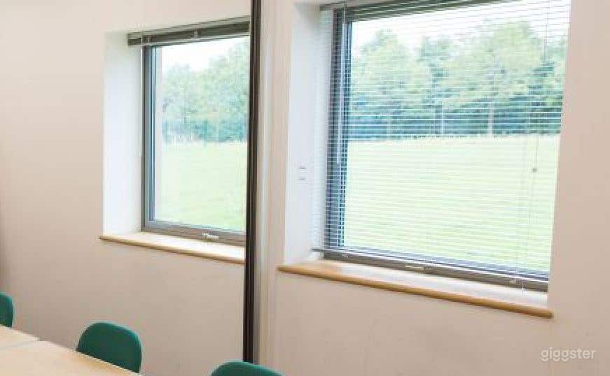 Carey Room for Intimate Meetings Photo 3