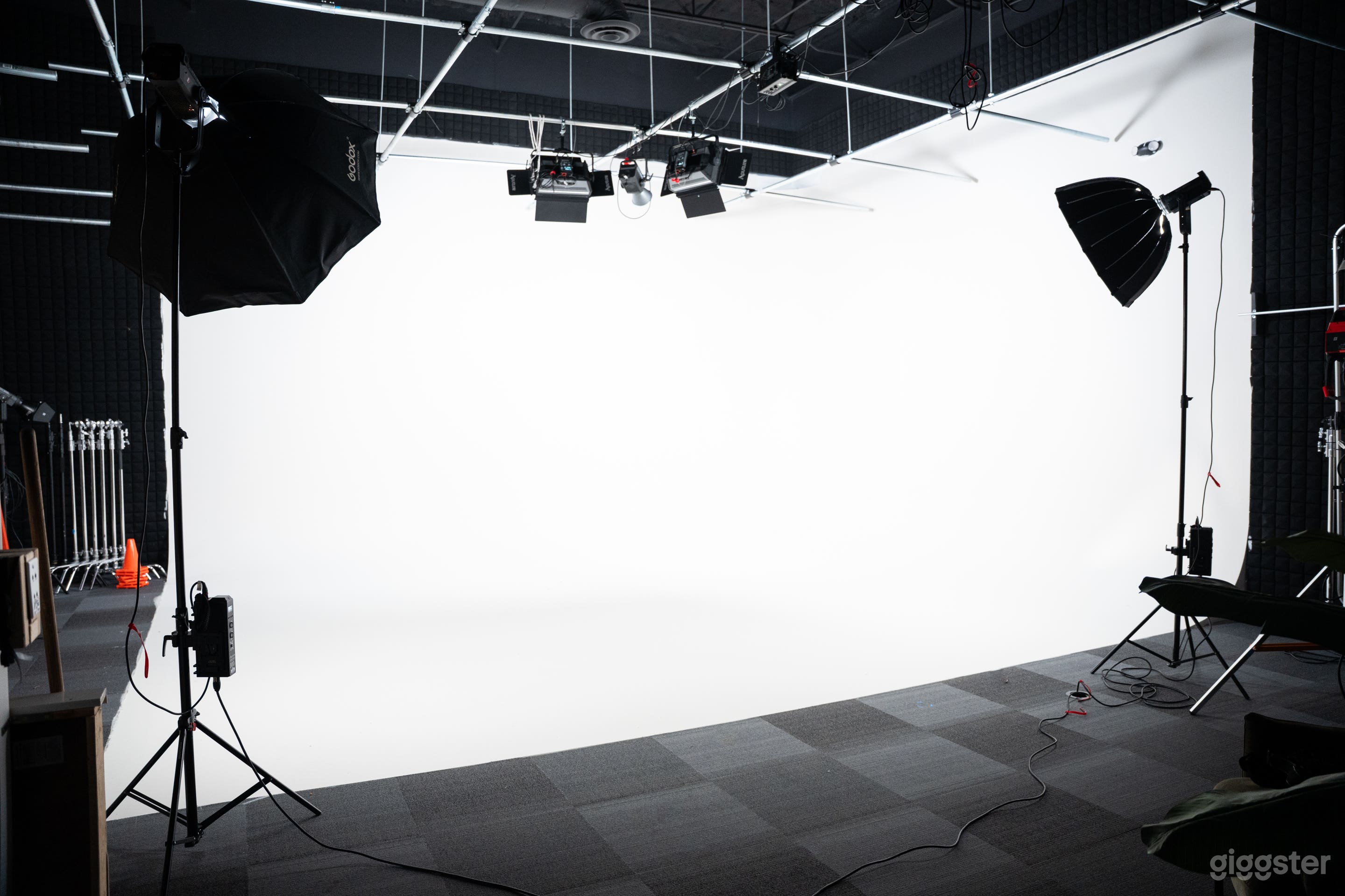 Two-Wall Cyclorama Studio for Photo & Video | DFW Photo 1