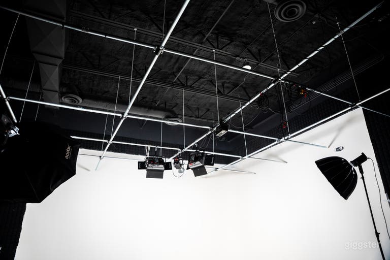  Two-Wall Cyclorama Studio for Photo & Video | DFW 