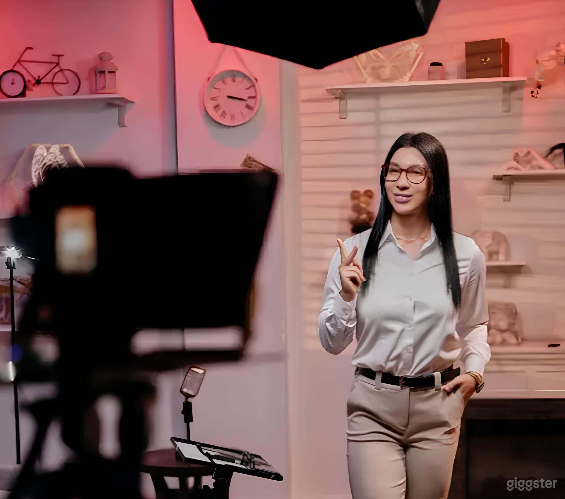 Creator Lab · YouTube & Green Screen Studio Photo 1
