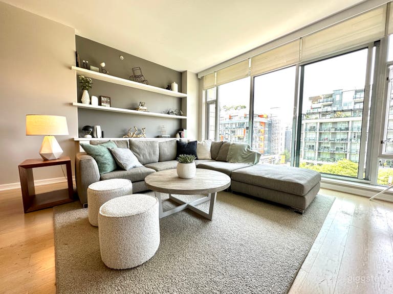  Living room 