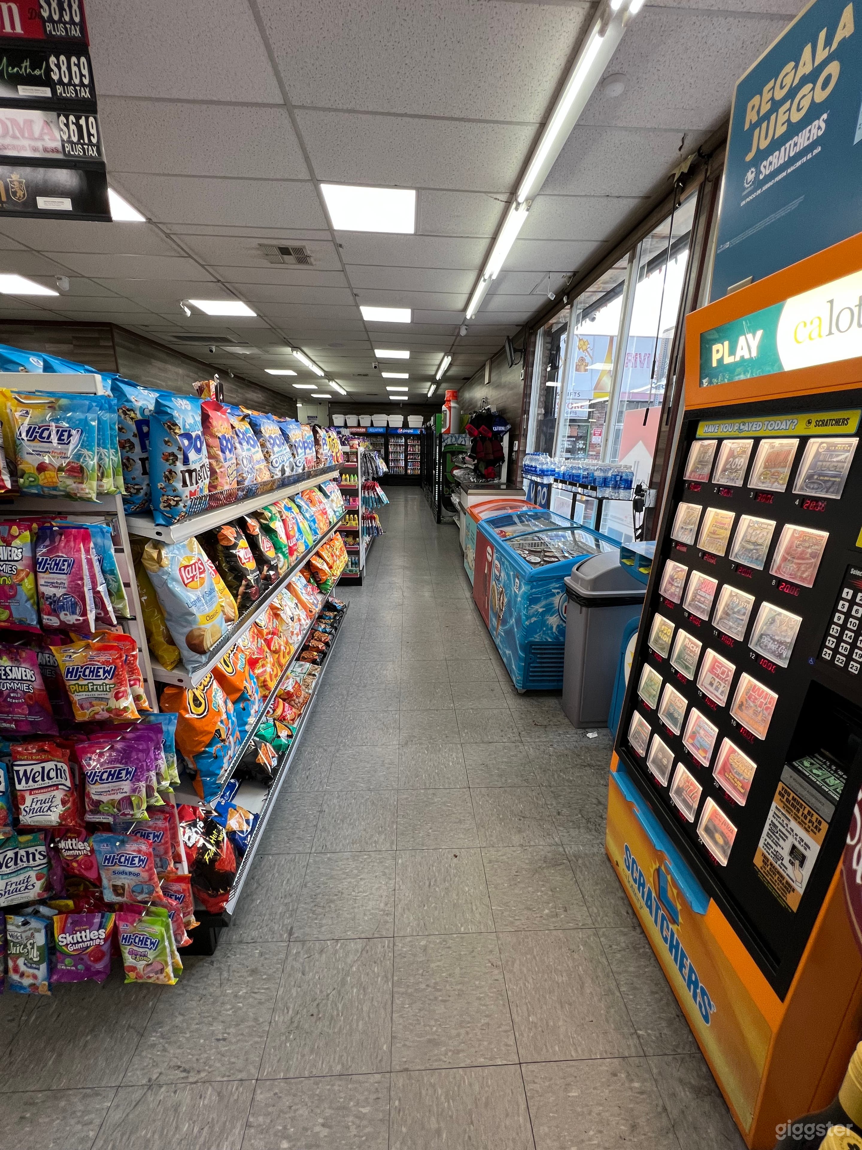 Liquor Store / Convenience Store Photo 2