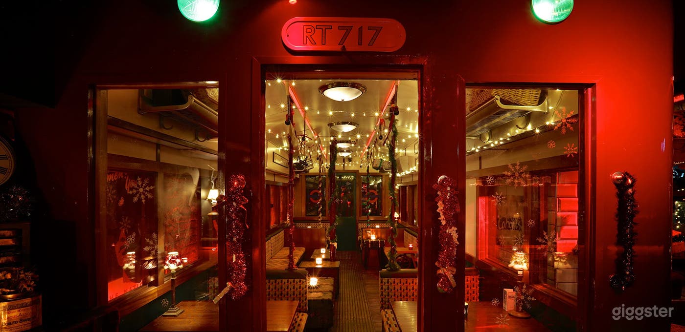 Cahoots Underground Photo 3