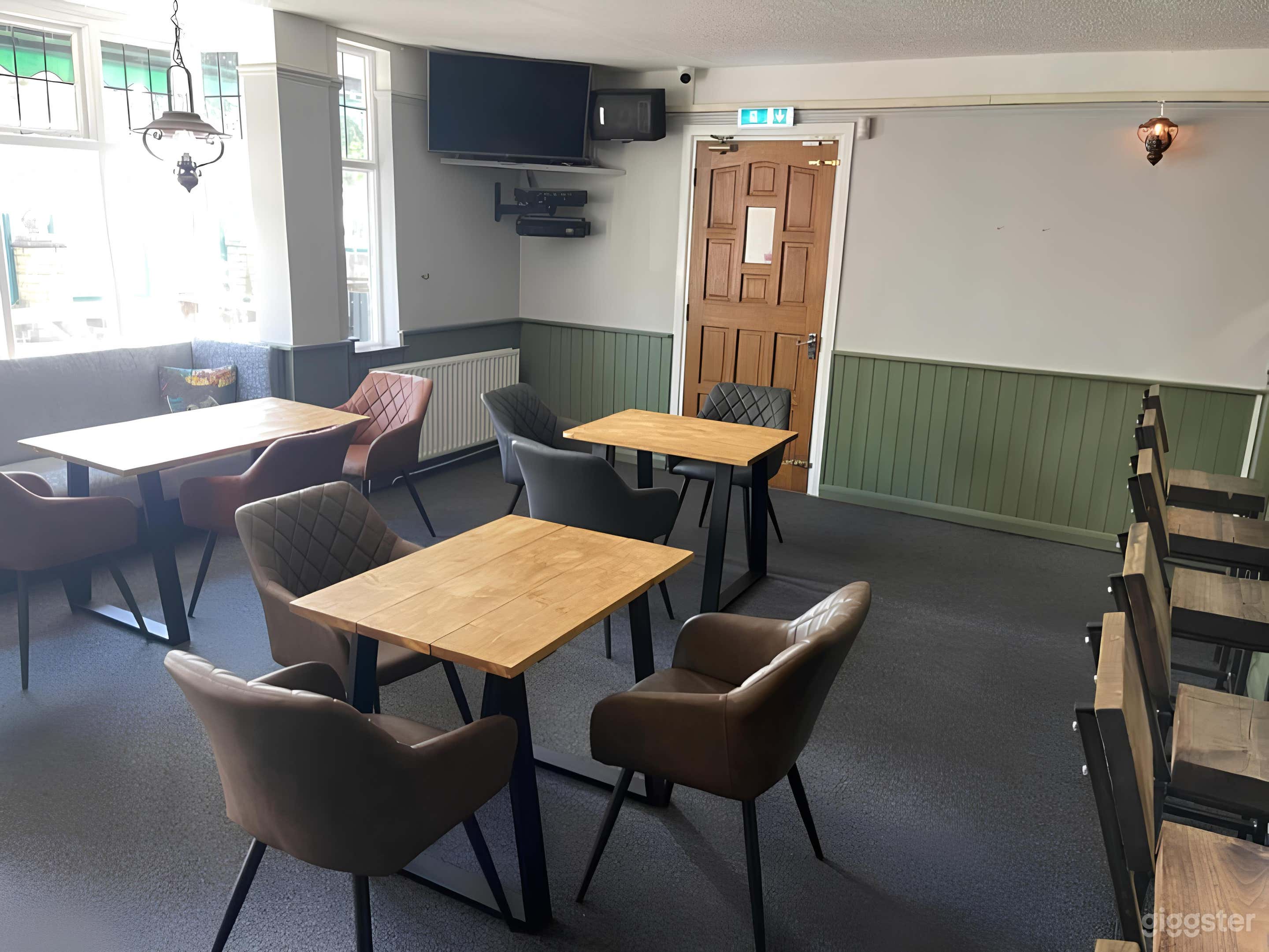 Function Suite for Weddings and Engaggements Photo 3