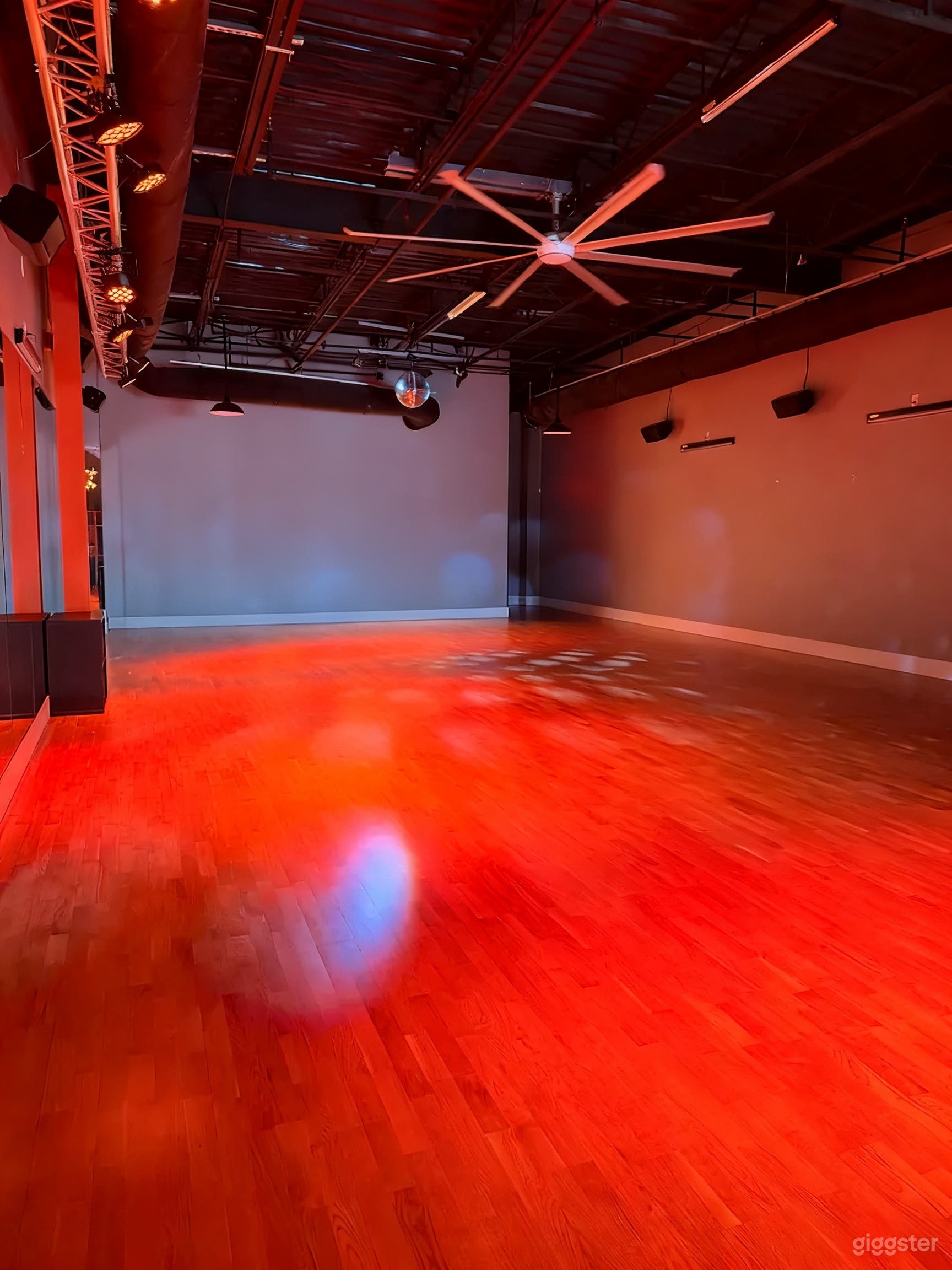 Modern Dance Fitness Studio with Pro Sound + Party Lighting Photo 4