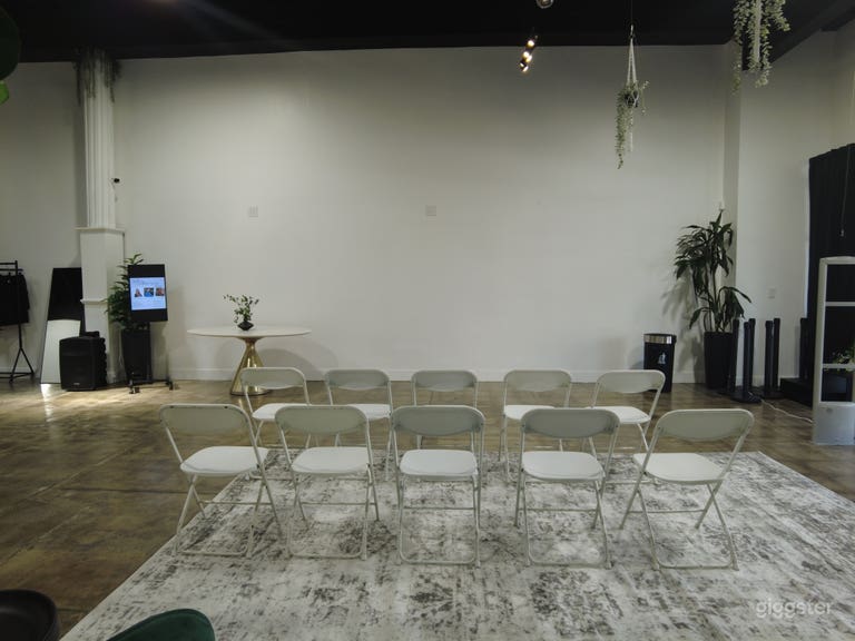  3000 sqft Beautiful and Versatile Space 