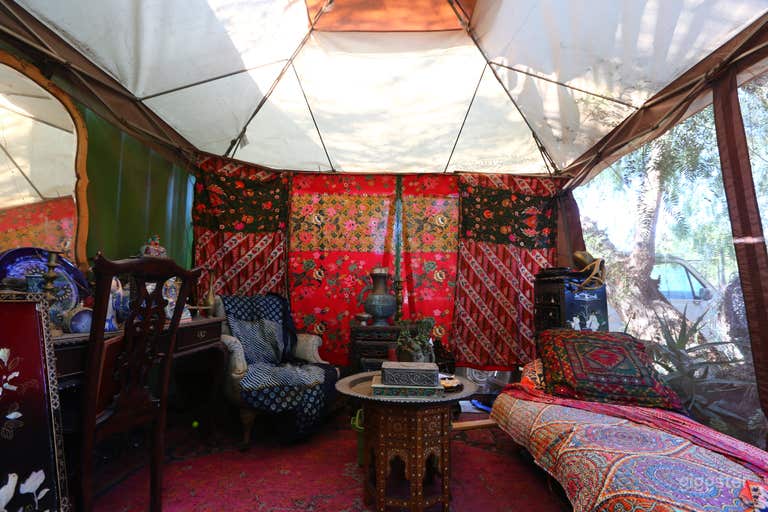  OPIUM DEN / PSYCHIC'S SHOP / OCCULT LIBRARY 