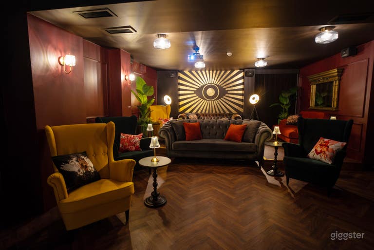  El Lounge 