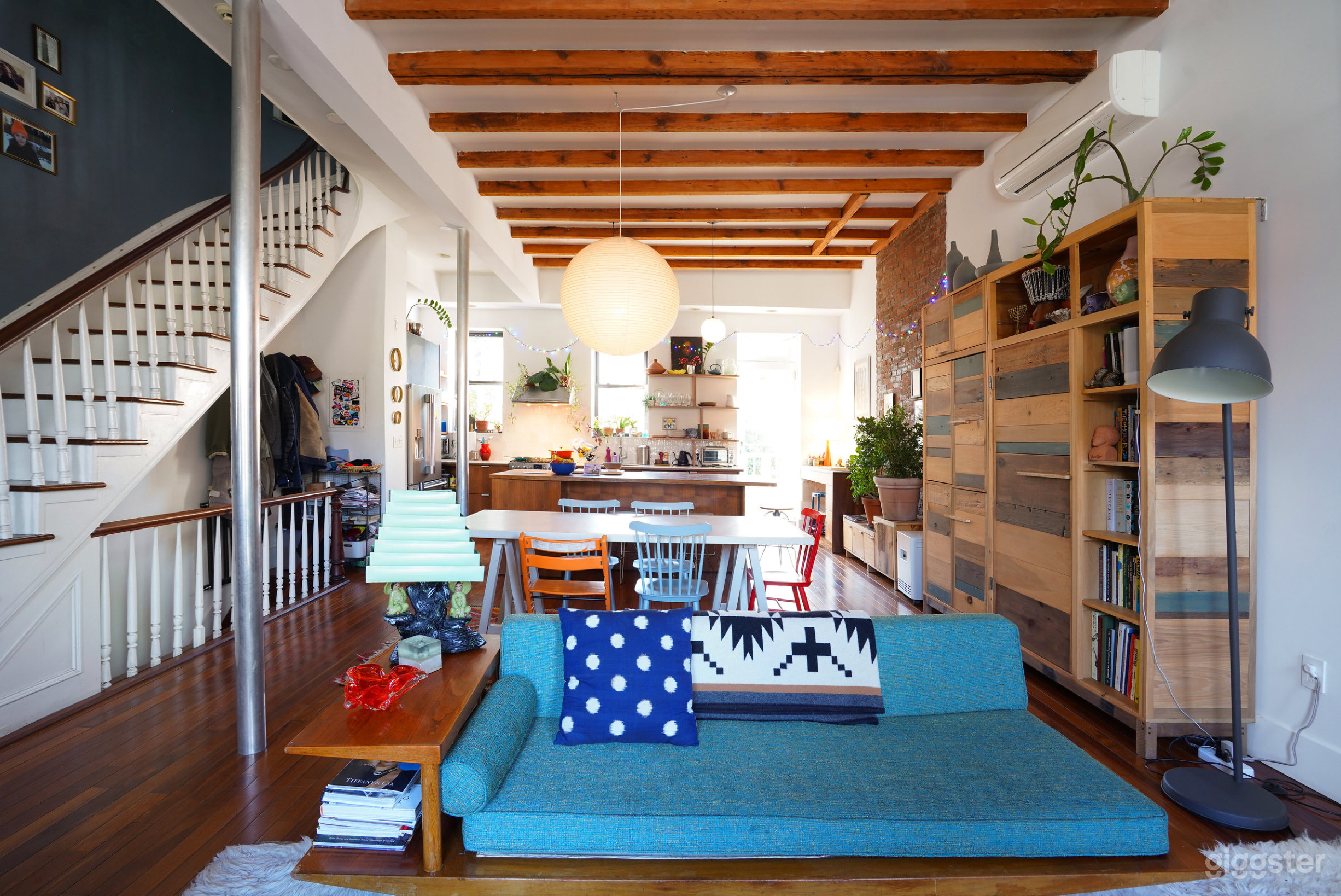 SHAPIRA'S URBAN Brownstone Photo 1