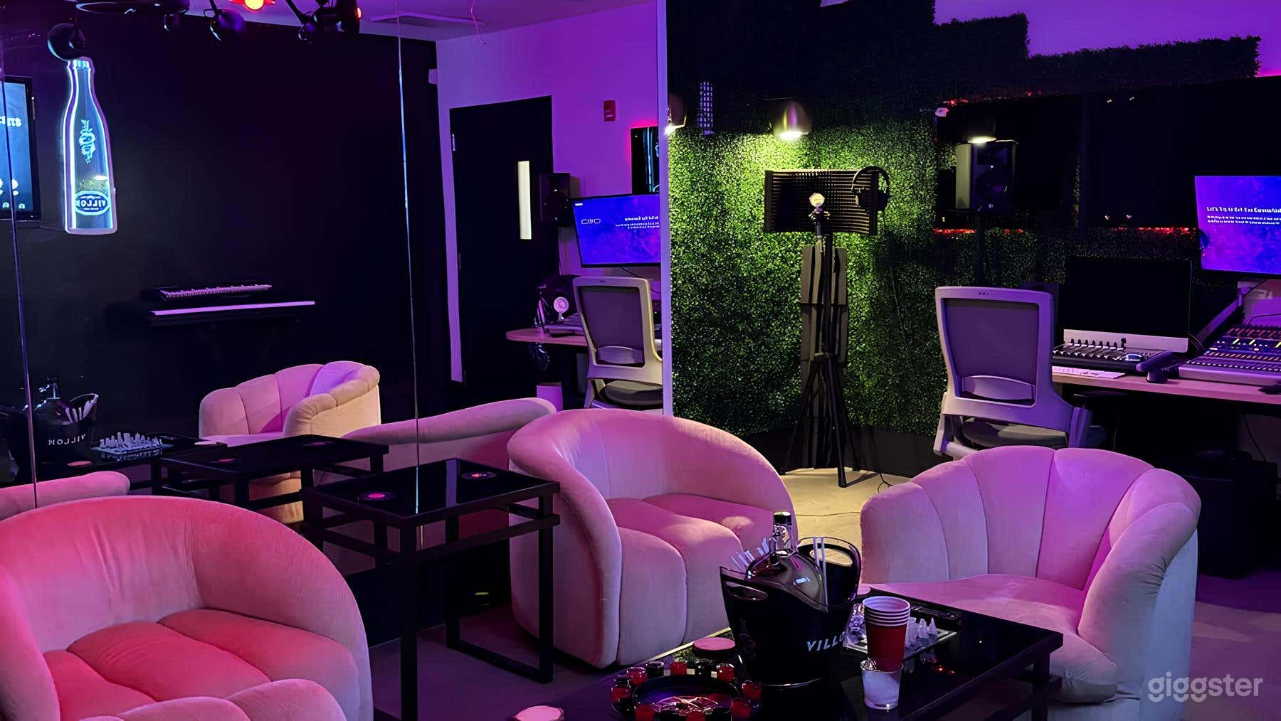 Vibrant Recording Studio Photo 1