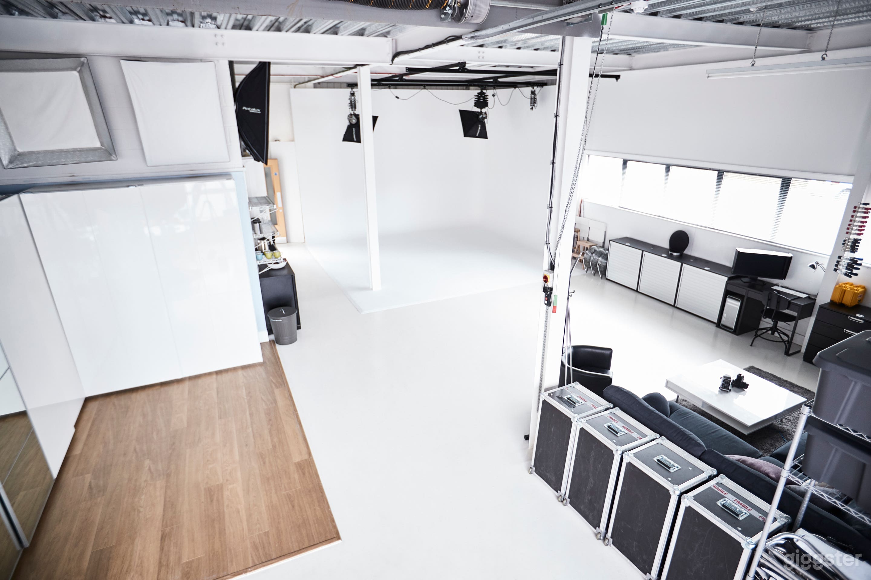 Photography and Video Studio Photo 3