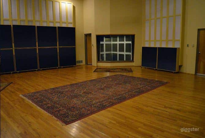 Spacious Recording Studio and Production Facility Photo 2
