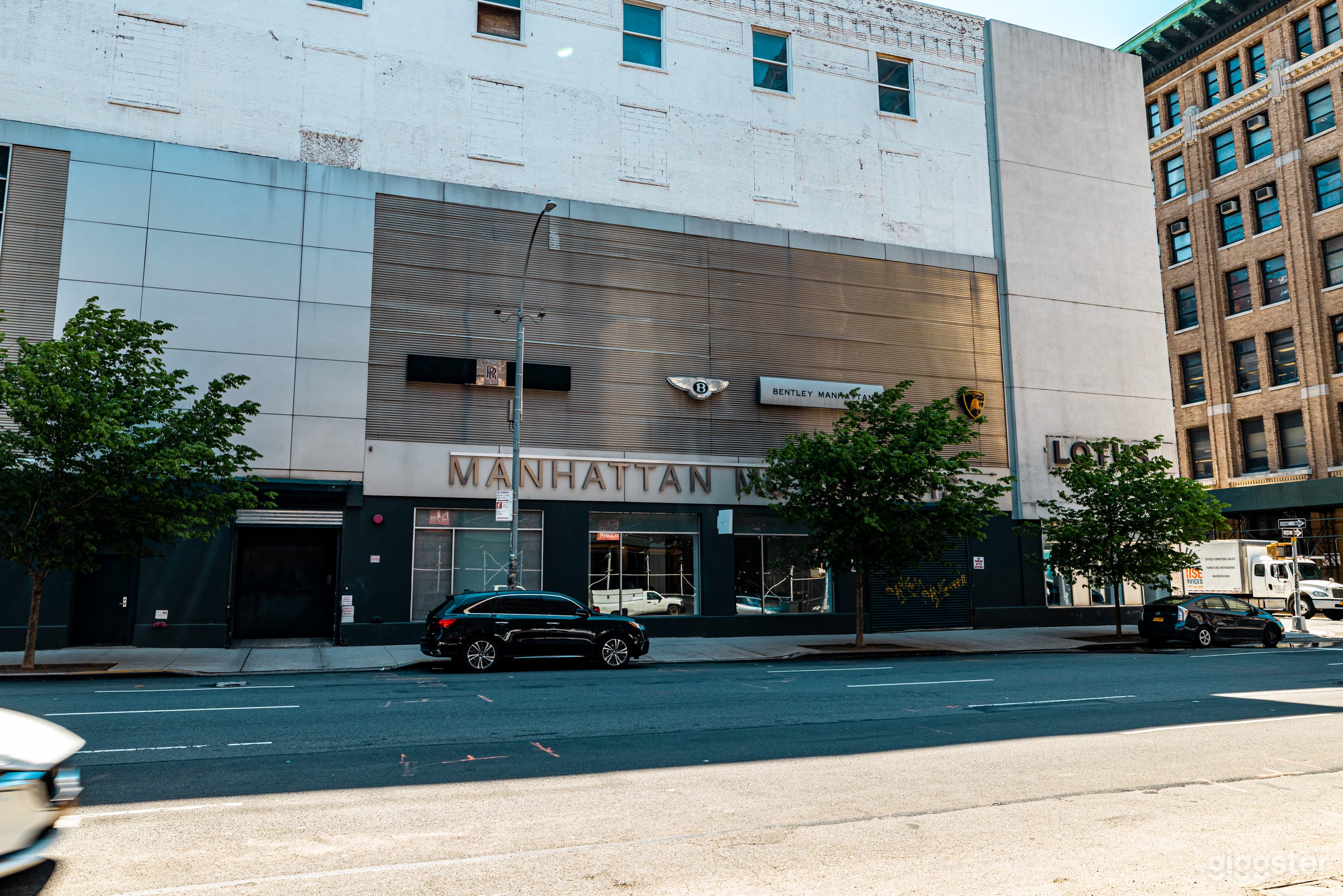 Manhattan Motorcars Chelsea Photo 4