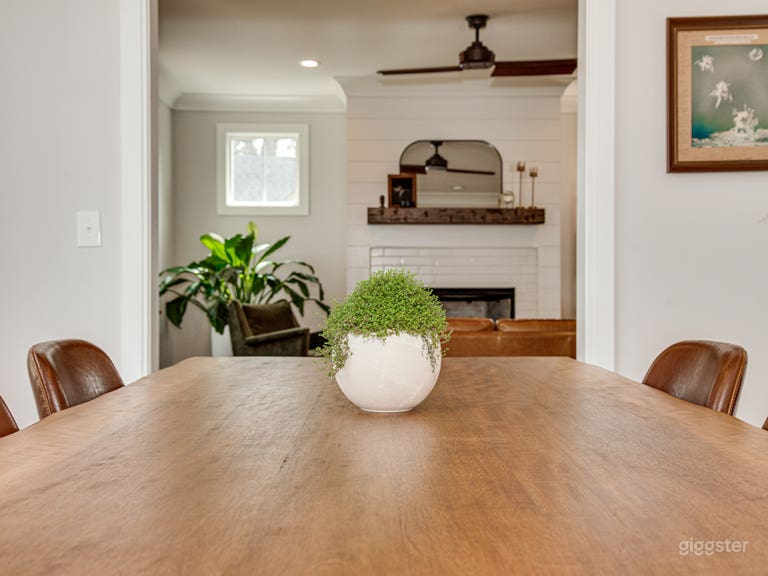  Mid Century Modern Farmhouse 