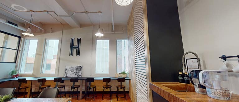  Collaborative Office Space for 20 