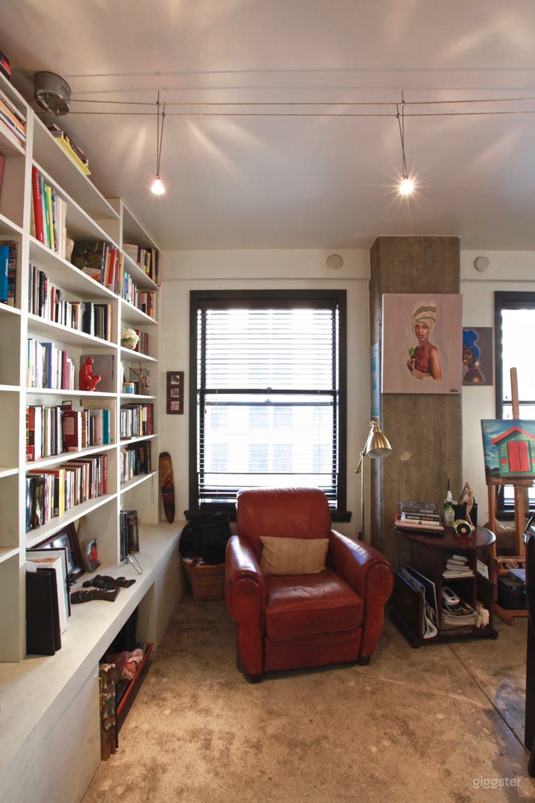  Relaxing / Reading Nook 