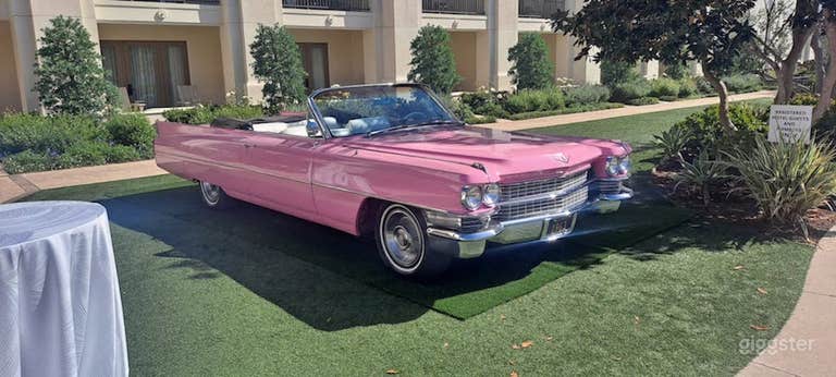  76.014 Klassischer Pinker Cabrio Cadillac 