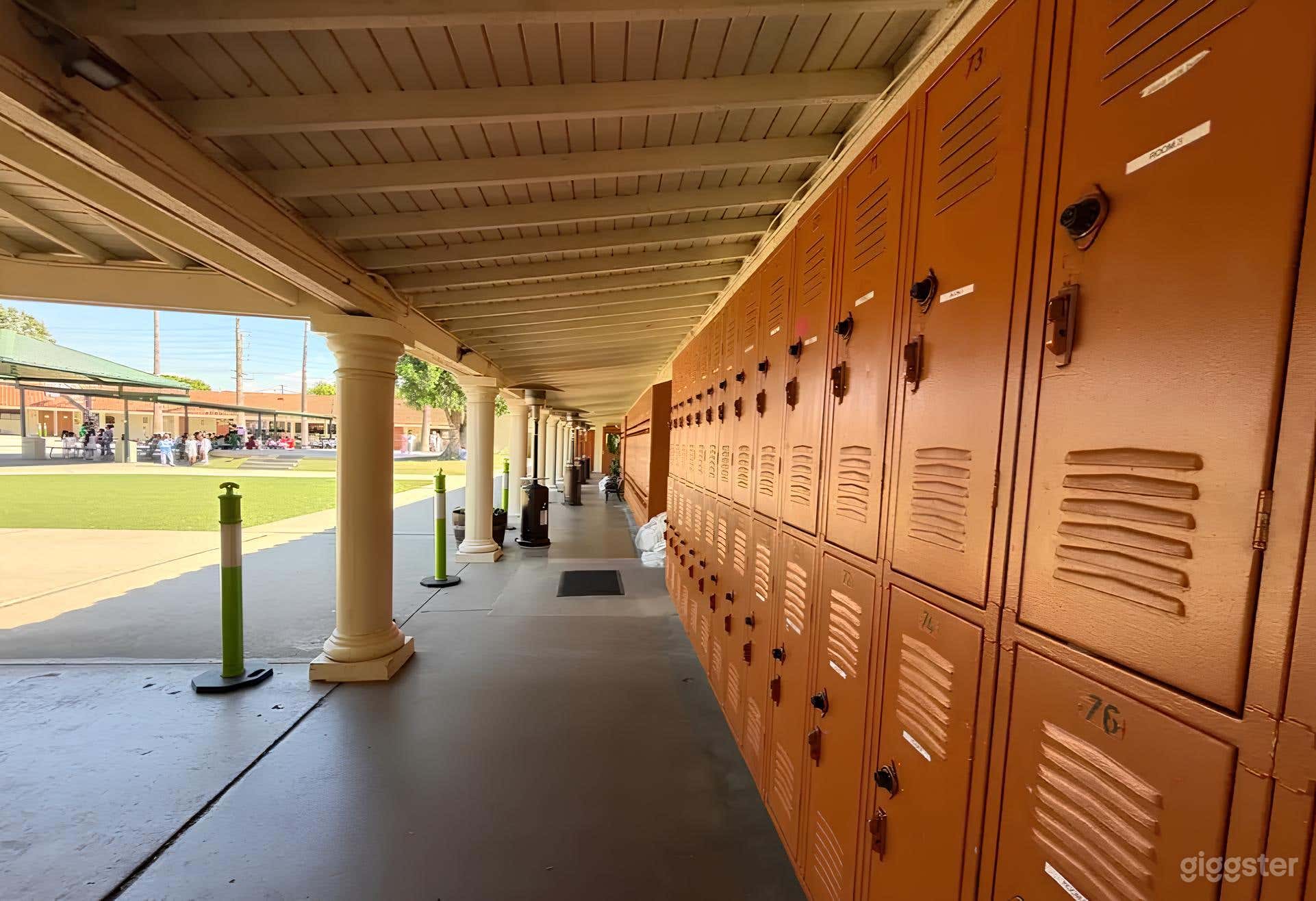 Outdoor Corridor and Locker Area Photo 4