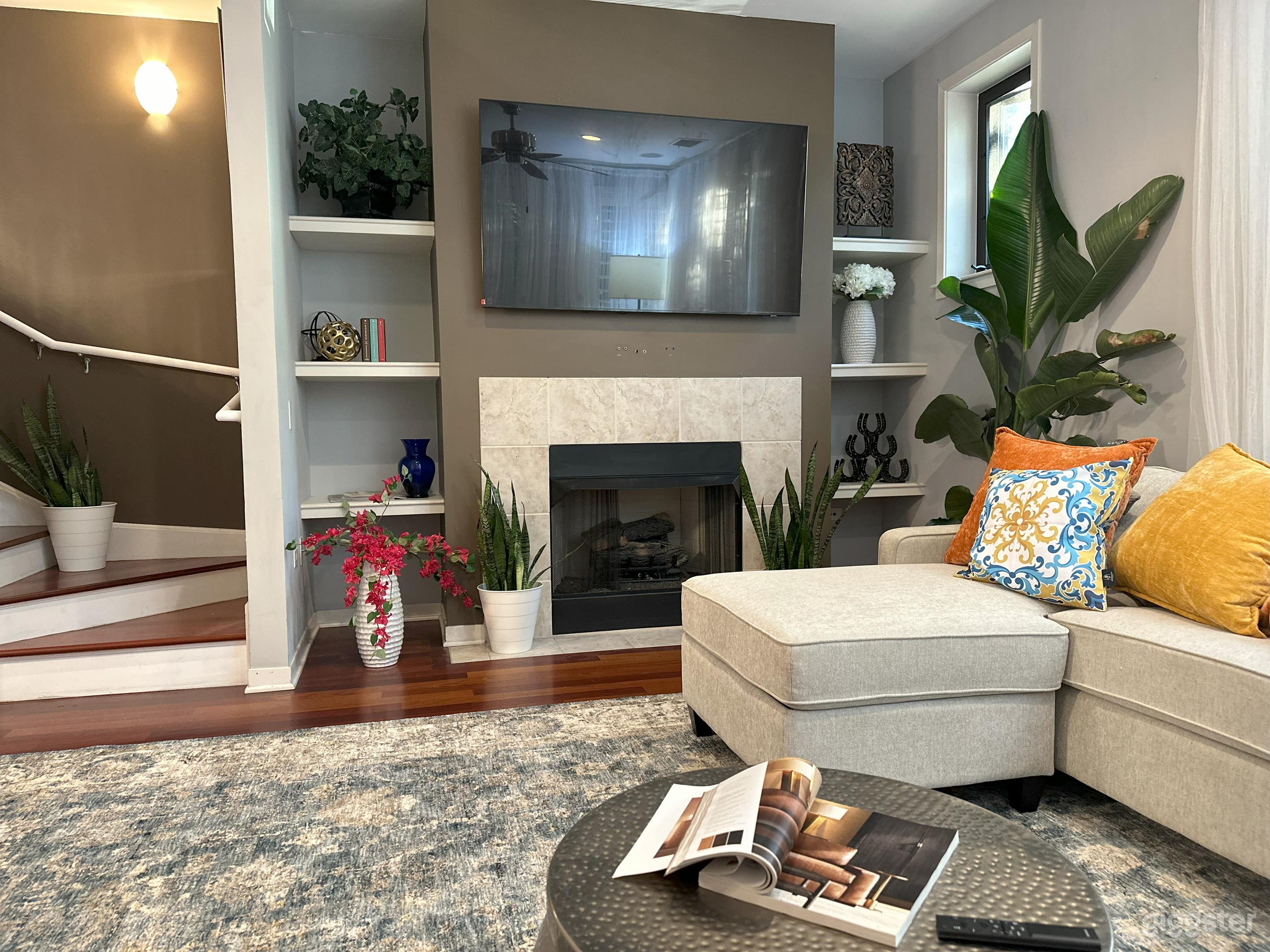 Luxury Gold Coast Villa with City Views Photo 4