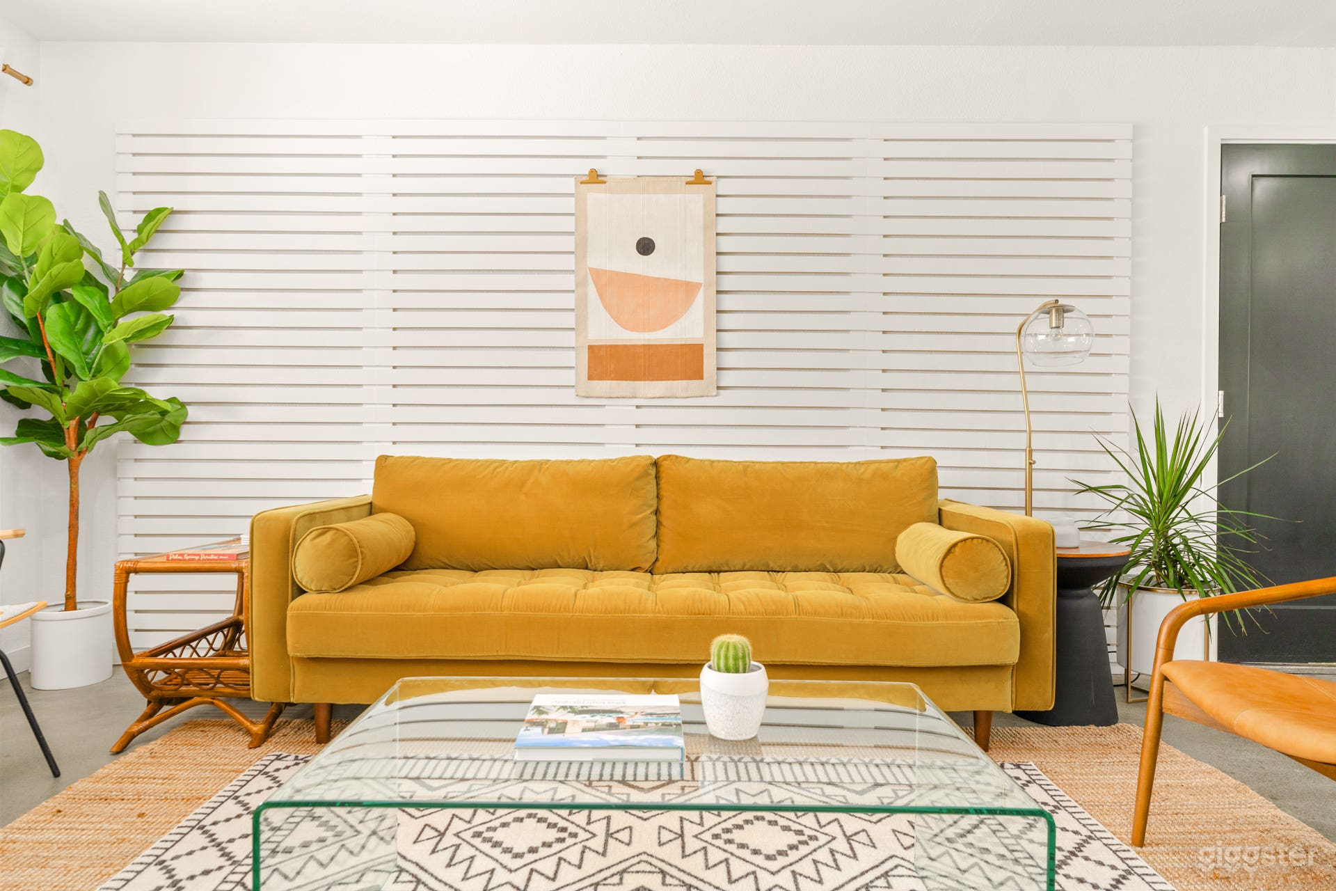 Bohemian-style home in Palm Spring Photo 4