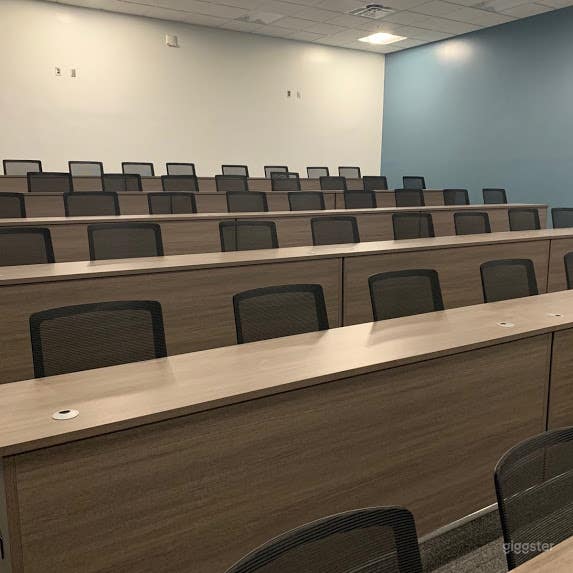  Mane Conference Room- Stadium Seating Lecture Hall 