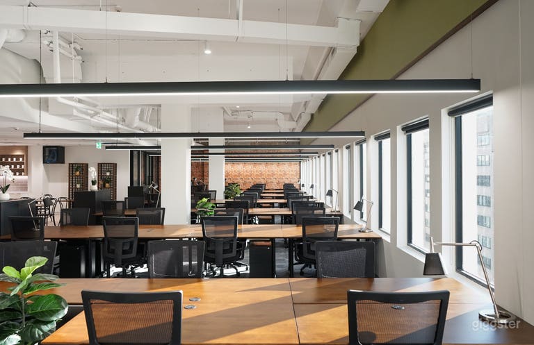  Large Open-Plan Office/Project Space 