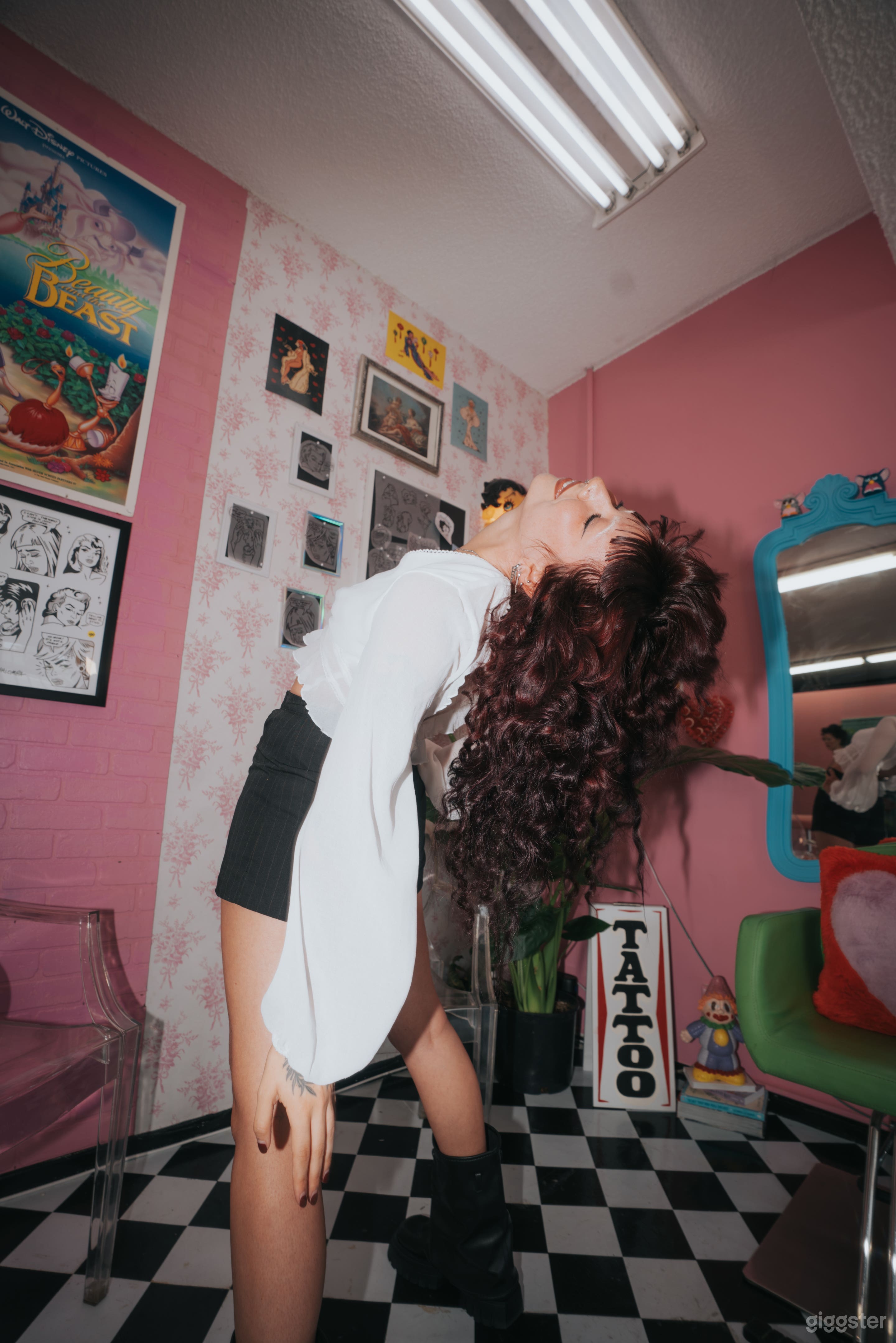 Y2K Colorful Hair Salon Photo 3