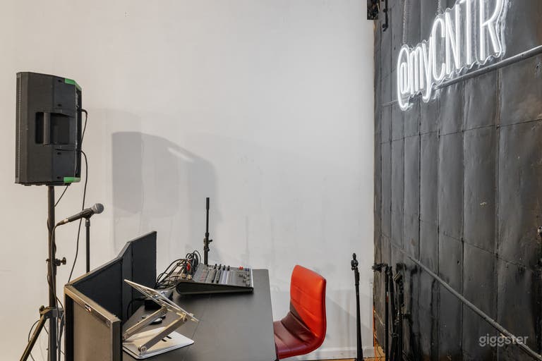  Versatile Co working Creative Space 