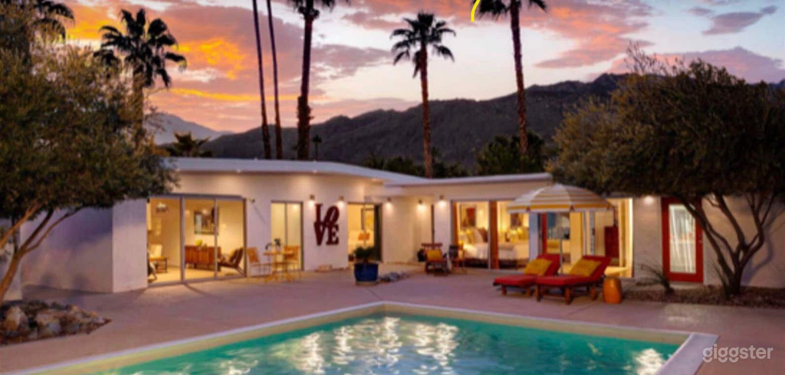 Historic Midcentury Elegant Pool Gem Photo 2