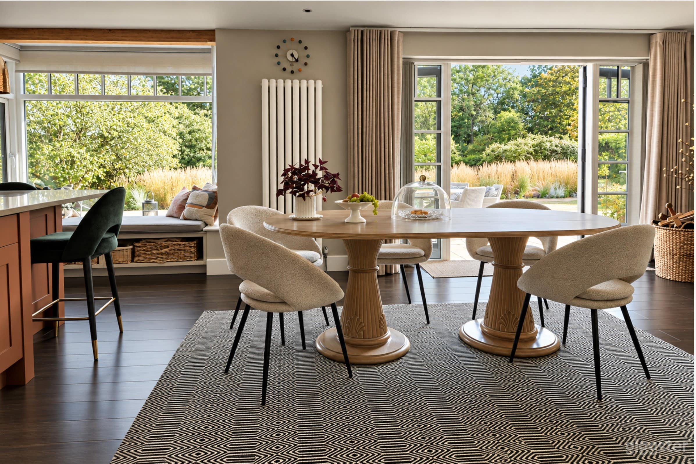 Modern Stylish Light-Filled Film House | Kitchen & Garden Photo 4