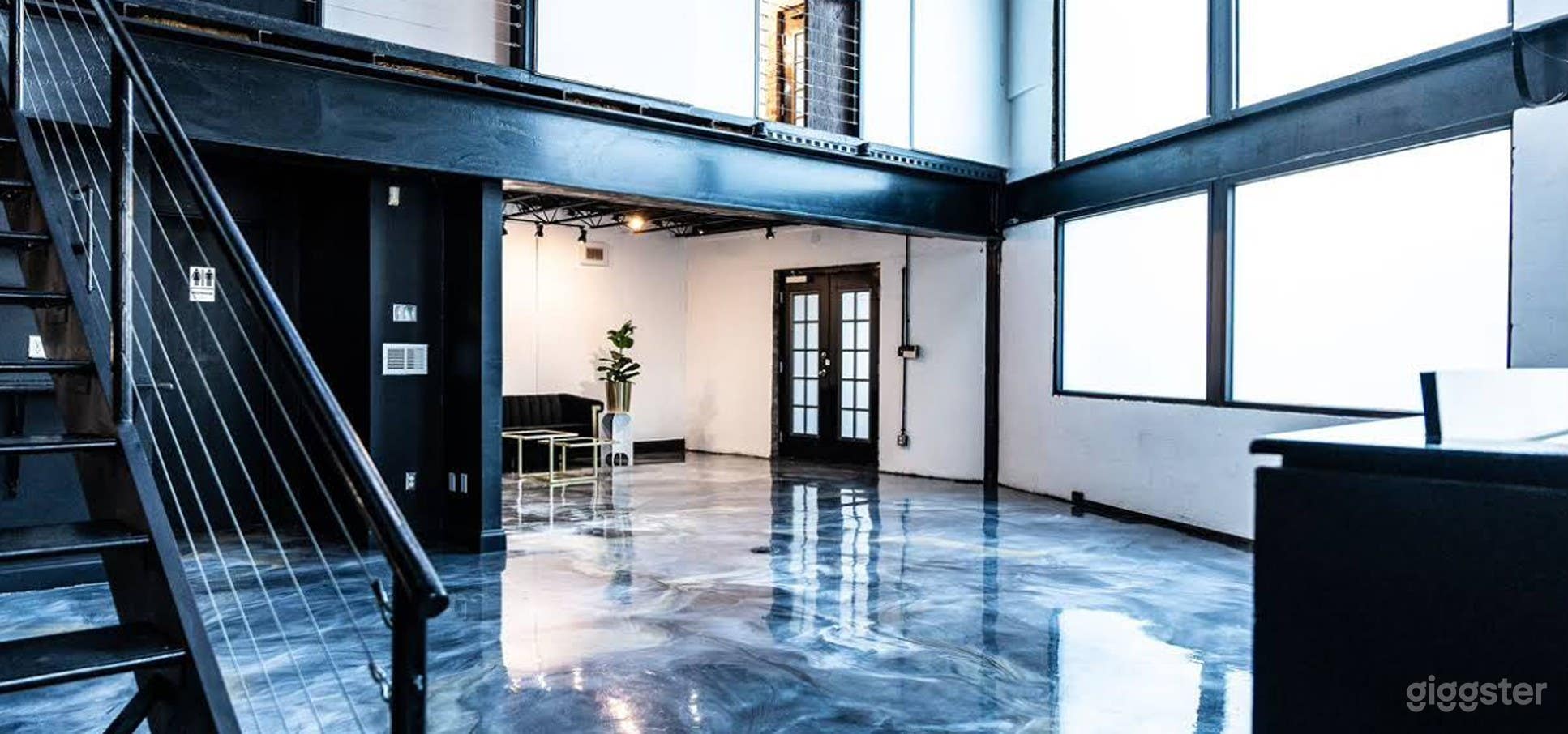 Level 1: Event &amp; Multi-Purpose Space Photo 4