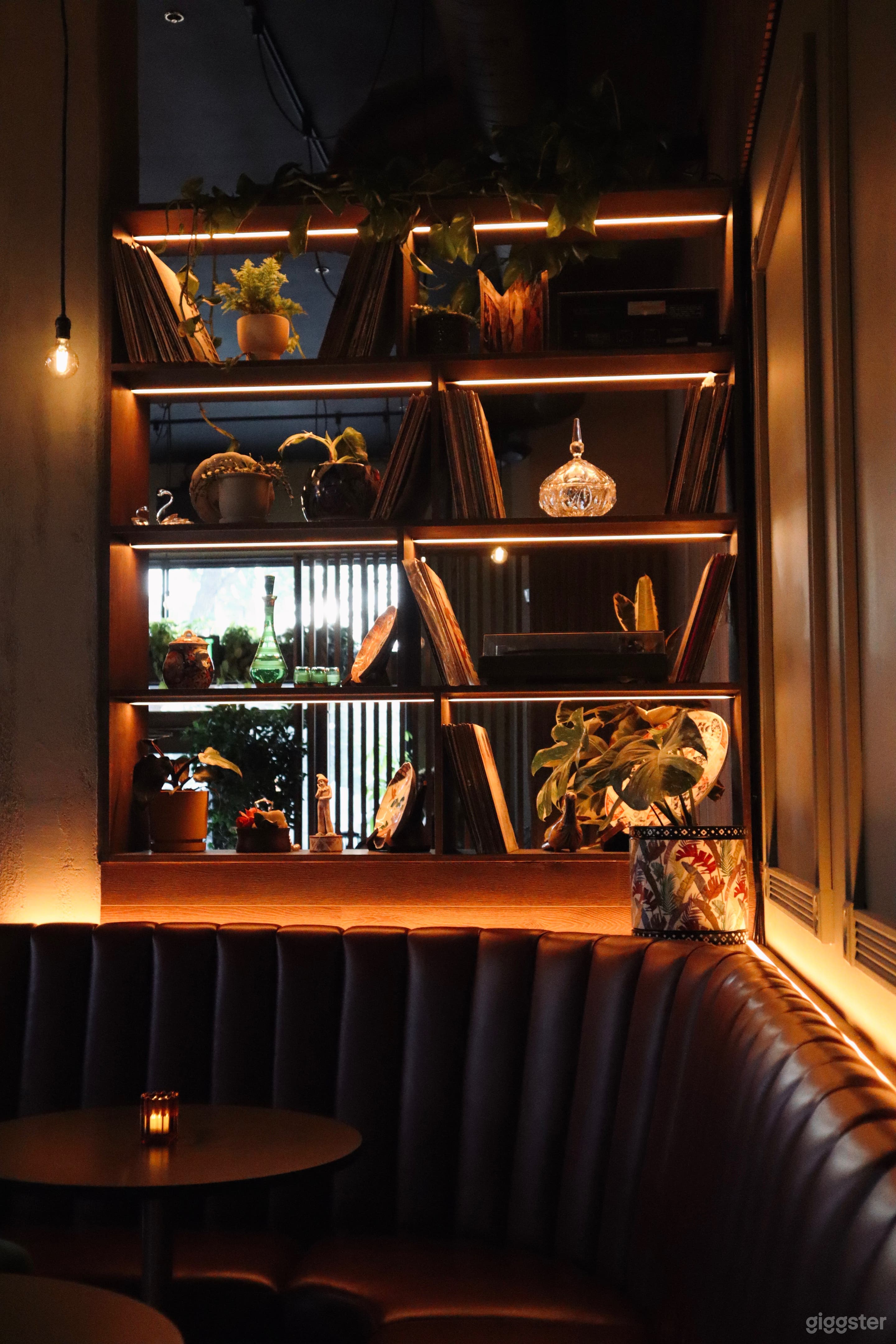 Moody Cocktail Lounge with Built-In DJ Setup Photo 4