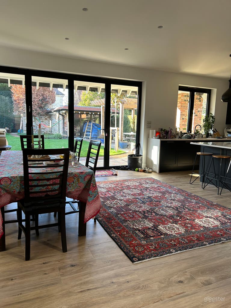  1899 Arts & Crafts Modern Maidenhead Family Home 