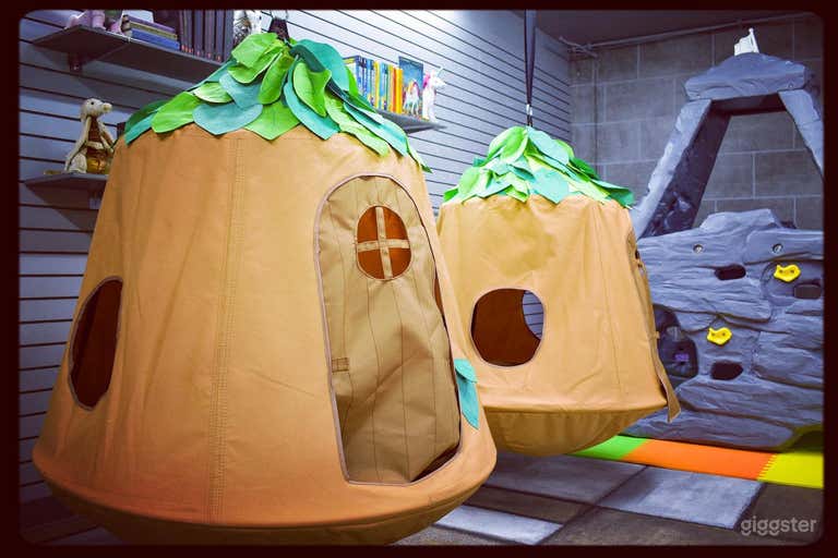  The Dungeon - Party Room 