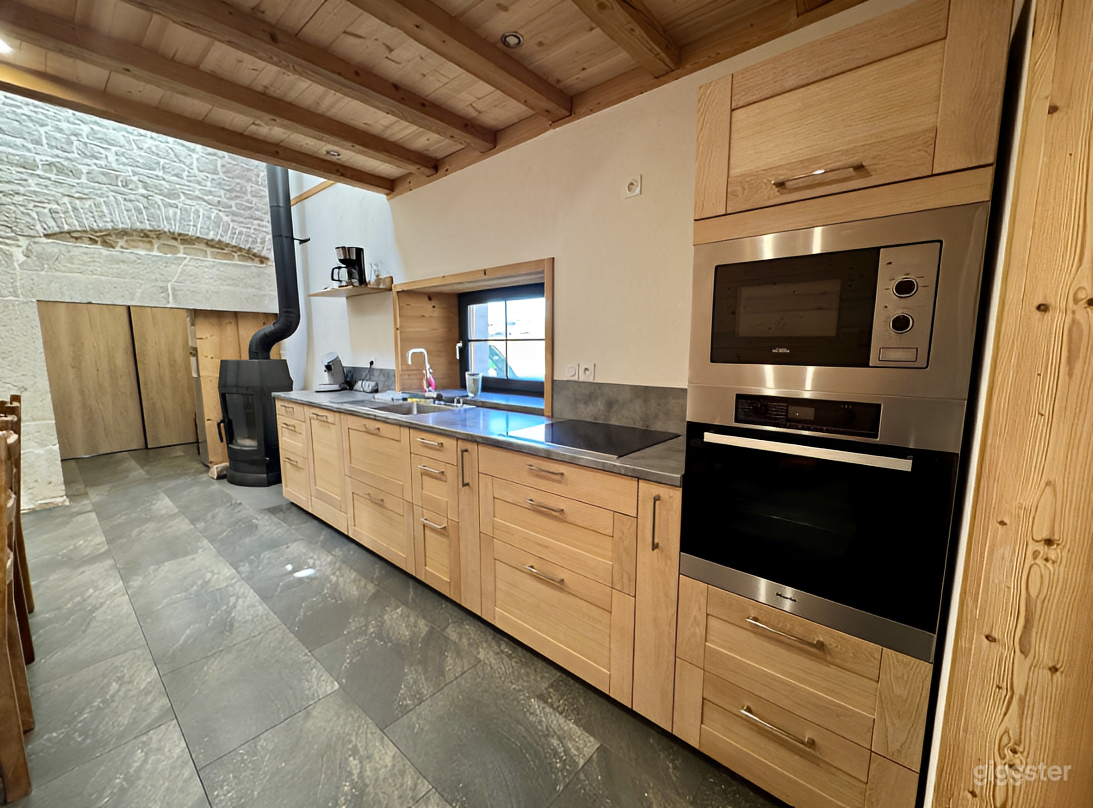 Photo de L’Eden – Espace élégant pour événements et productions à la  4