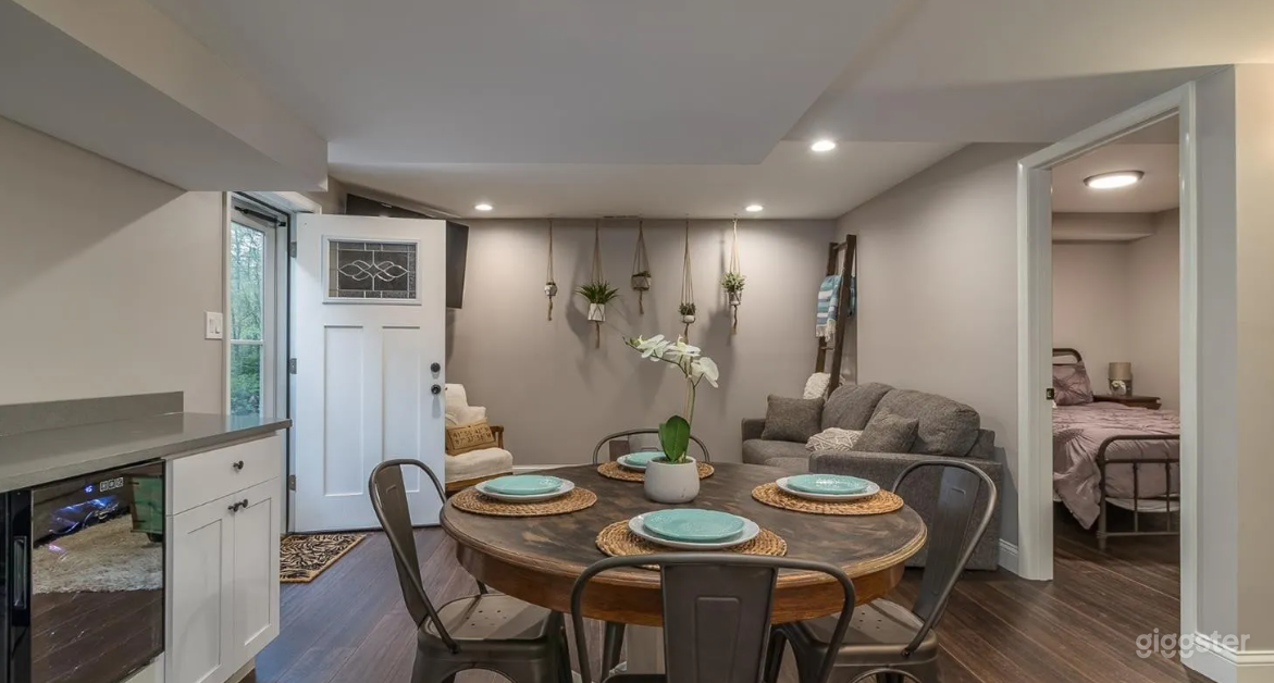 Modern House with Ocean Views Photo 3