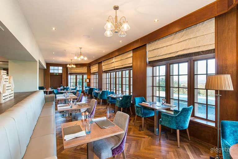  Private Dining Room 