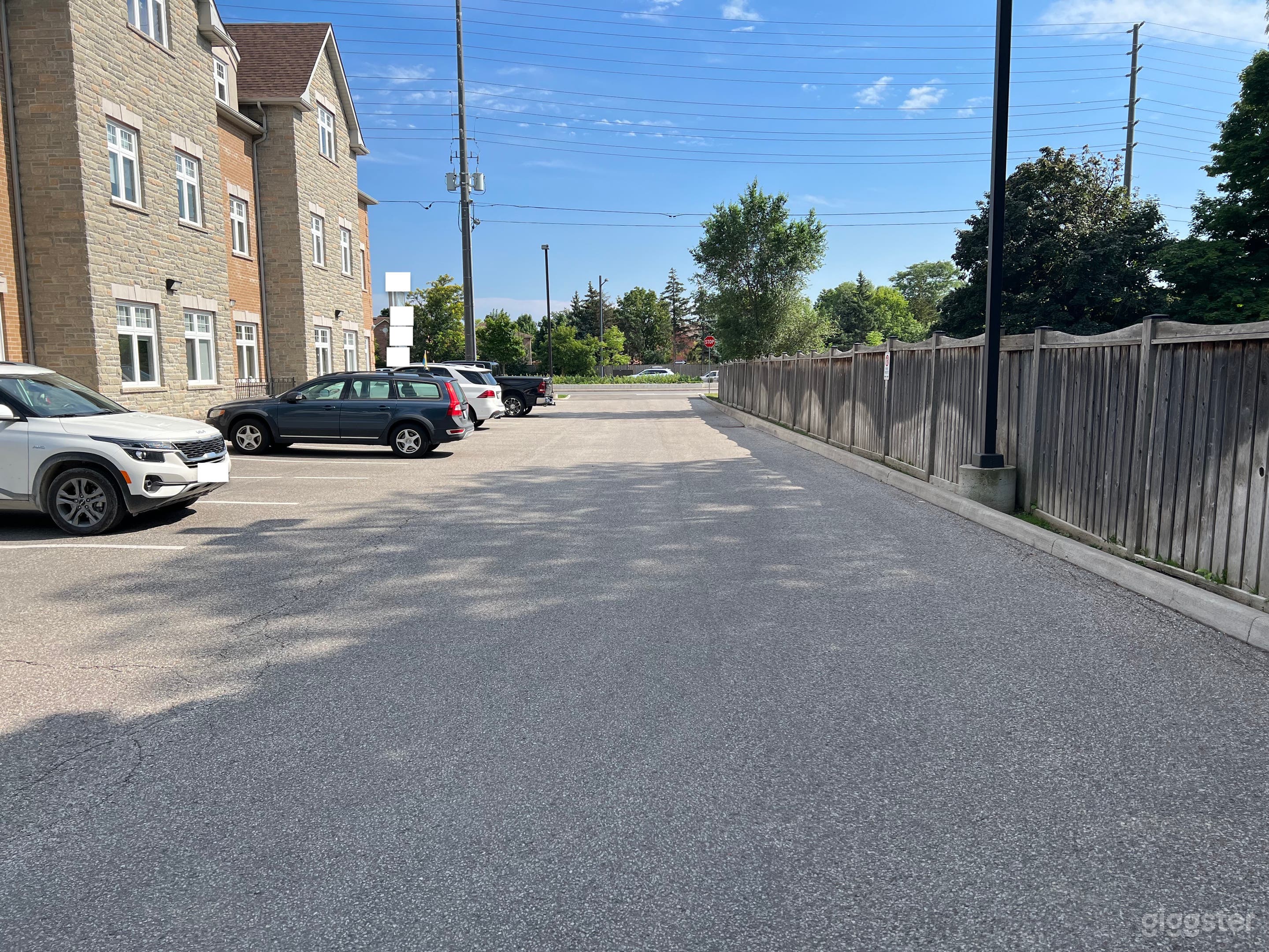 Unique Boardroom For Production Photo 4