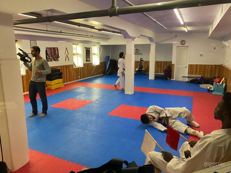  Martial arts dojo / combat sports 