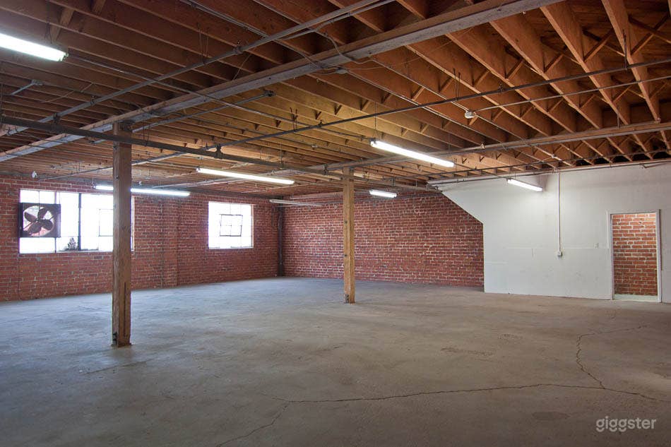 40,010 Warehouse Los Angeles Photo 2